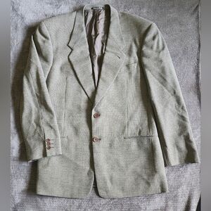 Giorgio Armani Sports Coat 42L 100% Virgin Wool, 2 Button, Gray/brown, Italy